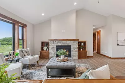 238 Eagle Ridge Drive, Roberts, WI 54023 - Photo 4