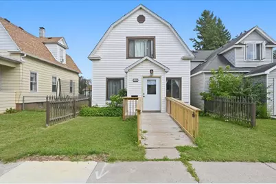 2334 Banks Avenue, Superior, WI 54880 - Photo 2