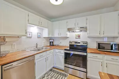 7267 Hunters Run #46C, Eden Prairie, MN 55346 - Photo 14