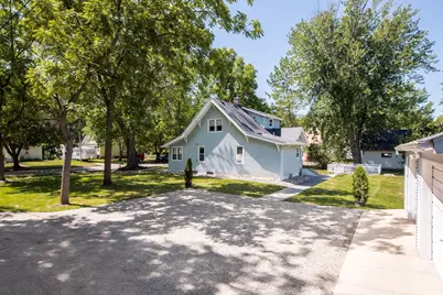 305 8th Avenue E, Alexandria, MN 56308 - Photo 34