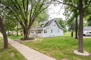 305 8th Ave E, Alexandria, MN 56308 - Photo 4