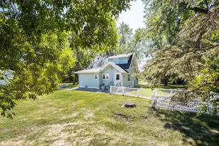 305 8th Ave E, Alexandria, MN 56308 - Photo 28