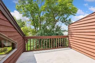 225 Peninsula Rd, Medicine Lake, MN 55441 - Photo 38