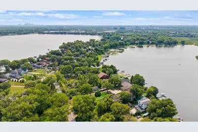 225 Peninsula Road, Medicine Lake, MN 55441 - Photo 2
