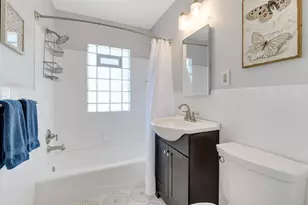 3998 Brunswick Ave S, Saint Louis Park, MN 55416 - Photo 16