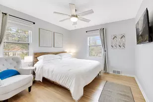 3998 Brunswick Ave S, Saint Louis Park, MN 55416 - Photo 32