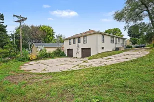 3998 Brunswick Ave S, Saint Louis Park, MN 55416 - Photo 42