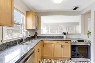 3998 Brunswick Ave S, Saint Louis Park, MN 55416 - Photo 26
