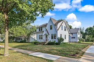539 W Grand Ave, Eau Claire, WI 54703 - Photo 2