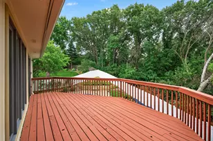 1528 Briarknoll Dr, Arden Hills, MN 55112 - Photo 28