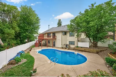 1528 Briarknoll Drive, Arden Hills, MN 55112 - Photo 2