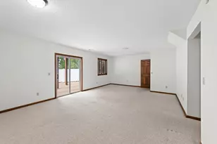 1528 Briarknoll Dr, Arden Hills, MN 55112 - Photo 22