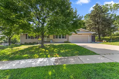 10112 Nord Avenue S, Bloomington, MN 55437 - Photo 1