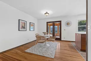 10112 Nord Ave S, Bloomington, MN 55437 - Photo 10