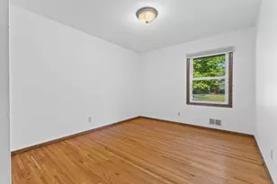10112 Nord Ave S, Bloomington, MN 55437 - Photo 30