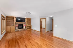 7087 Wellington Ln N, Maple Grove, MN 55369 - Photo 16