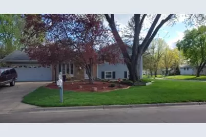 8515 85th Street S, Cottage Grove, MN 55016 - Photo 2