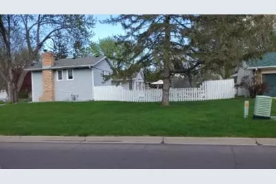 8515 85th Street S, Cottage Grove, MN 55016 - Photo 4
