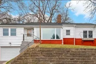 825 Kansas Ave, Saint Paul, MN 55107 - Photo 2