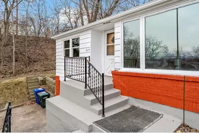 825 Kansas Avenue, Saint Paul, MN 55107 - Photo 1