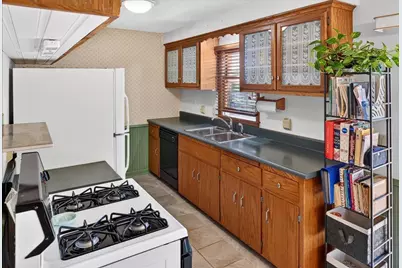 10707 Chowen Circle, Bloomington, MN 55431 - Photo 6