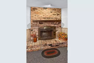 10707 Chowen Circle, Bloomington, MN 55431 - Photo 16