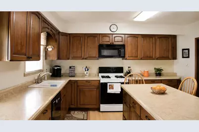 116 Main Street, Plum City, WI 54761 - Photo 2