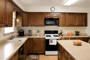 116 Main St, Plum City, WI 54761 - Photo 2