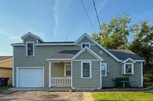 807 21st St NW, Bemidji, MN 56601 - Photo 2