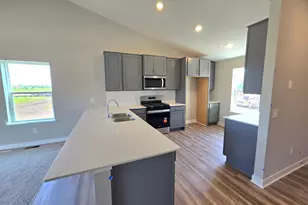 7401 Imperial Way, Elko New Market, MN 55020 - Photo 4