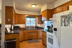 317 Washington Ave S, Edina, MN 55343 - Photo 4