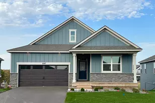2147 Blf Hts Dr, Shakopee, MN 55379 - Photo 1