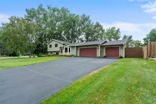 1555 Lamotte Cir, Centerville, MN 55038 - Photo 8
