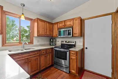 1555 Lamotte Circle, Centerville, MN 55038 - Photo 26