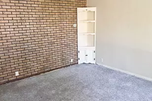 704 Dover St, Worthington, MN 56187 - Photo 2