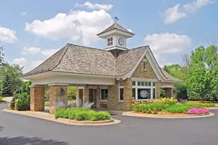 8775 Lake Riley Dr, Chanhassen, MN 55317 - Photo 36