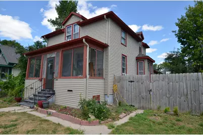 506 4th Street S, Moorhead, MN 56560 - Photo 2