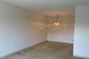 10521 Cedar Lake Rd, Minnetonka, MN 55305 - Photo 10