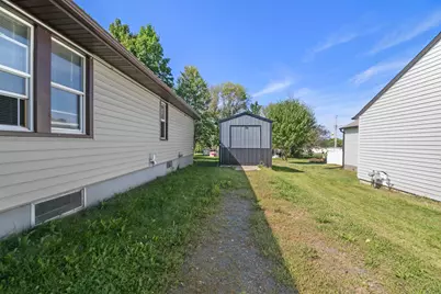 325 Prentice Street S, Clayton, WI 54004 - Photo 22