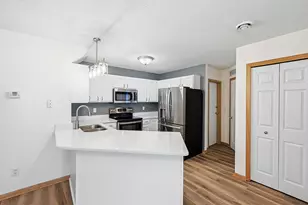 17471 Gettysburg Way, Lakeville, MN 55044 - Photo 20