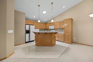2865 117th Ave NW, Coon Rapids, MN 55433 - Photo 12