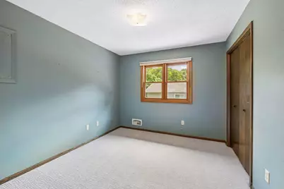 4109 78th Avenue N, Brooklyn Park, MN 55443 - Photo 20
