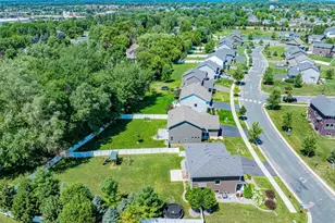 1100 Skybrooke Ave, Waconia, MN 55387 - Photo 8
