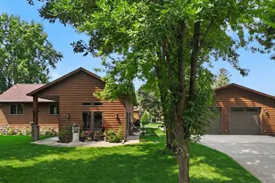 1215 35th Ave N, Saint Cloud, MN 56303 - Photo 2