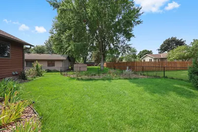 1215 35th Avenue N, Saint Cloud, MN 56303 - Photo 10
