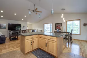 3221 11th Ave S, Moorhead, MN 56560 - Photo 10
