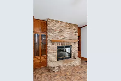 2322 Cromwell Street S, Moorhead, MN 56560 - Photo 6