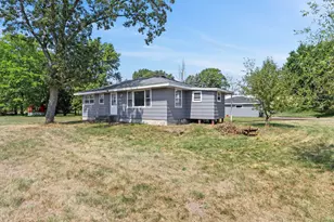 4235 229th Ave NE, Bethel, MN 55005 - Photo 2