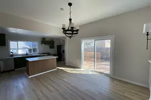 321 7th St SW, Willmar, MN 56201 - Photo 10