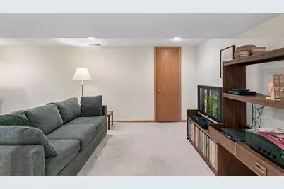 1266 Smith Avenue S, West Saint Paul, MN 55118 - Photo 24